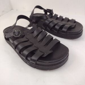 Sam & Libby. Women's black chunky sandals size (9.1/2)